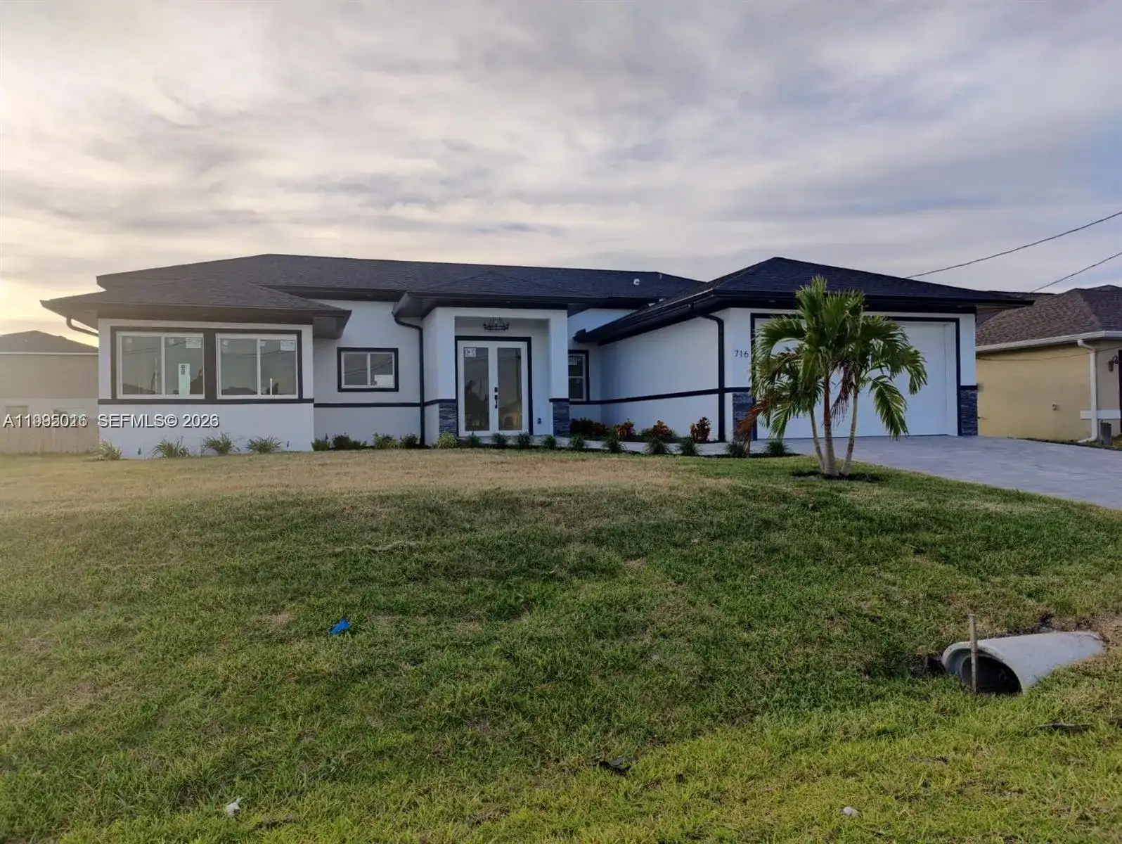 716 NW 37TH AVE, Cape Coral FL 33993 photo 2