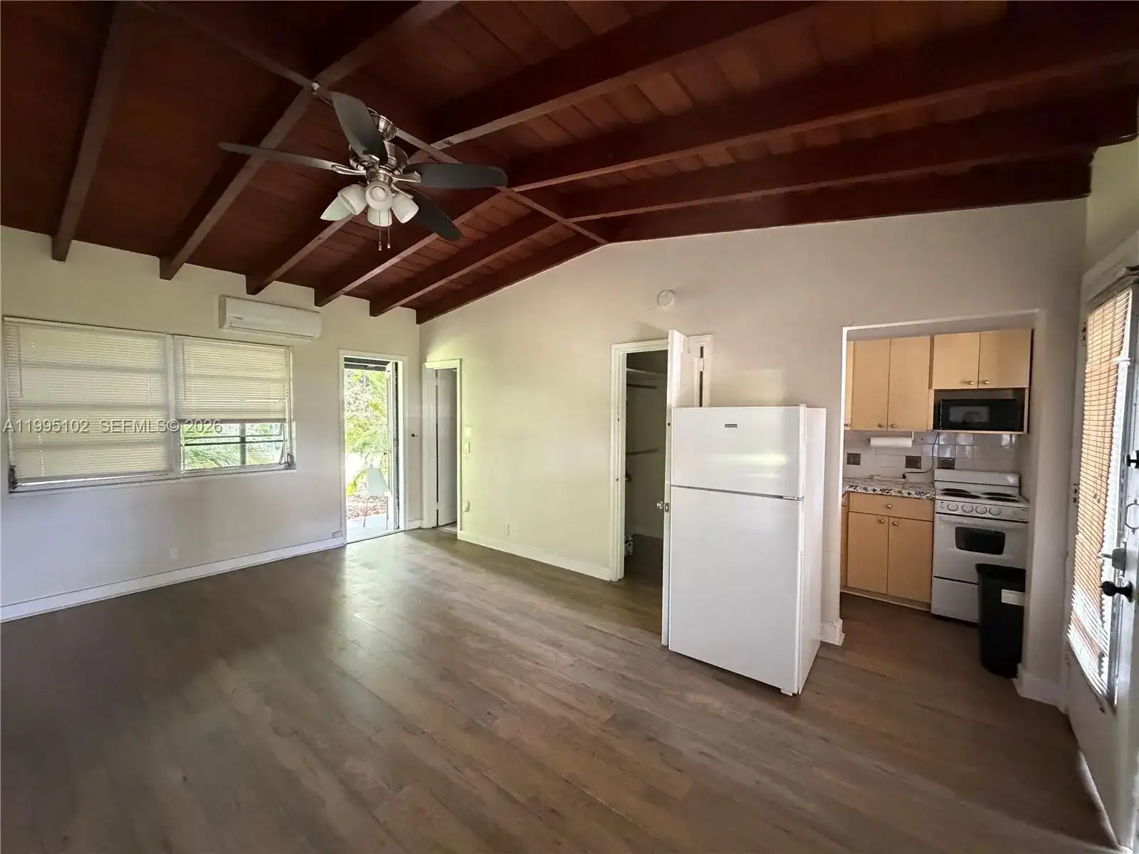 1580 NE 145th St # 1582, Miami FL 33161 photo 3
