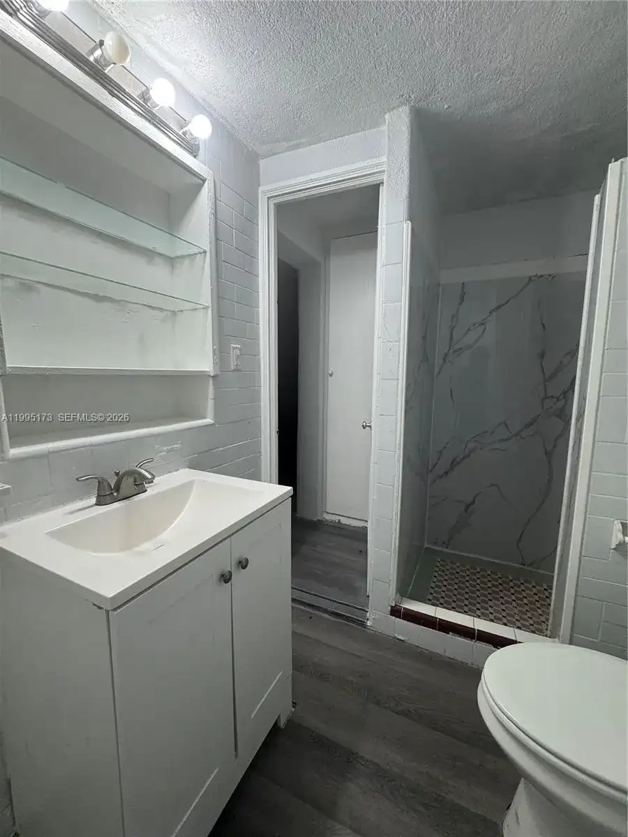 7802 NW 8th Ave # 4, Miami FL 33150 photo 4