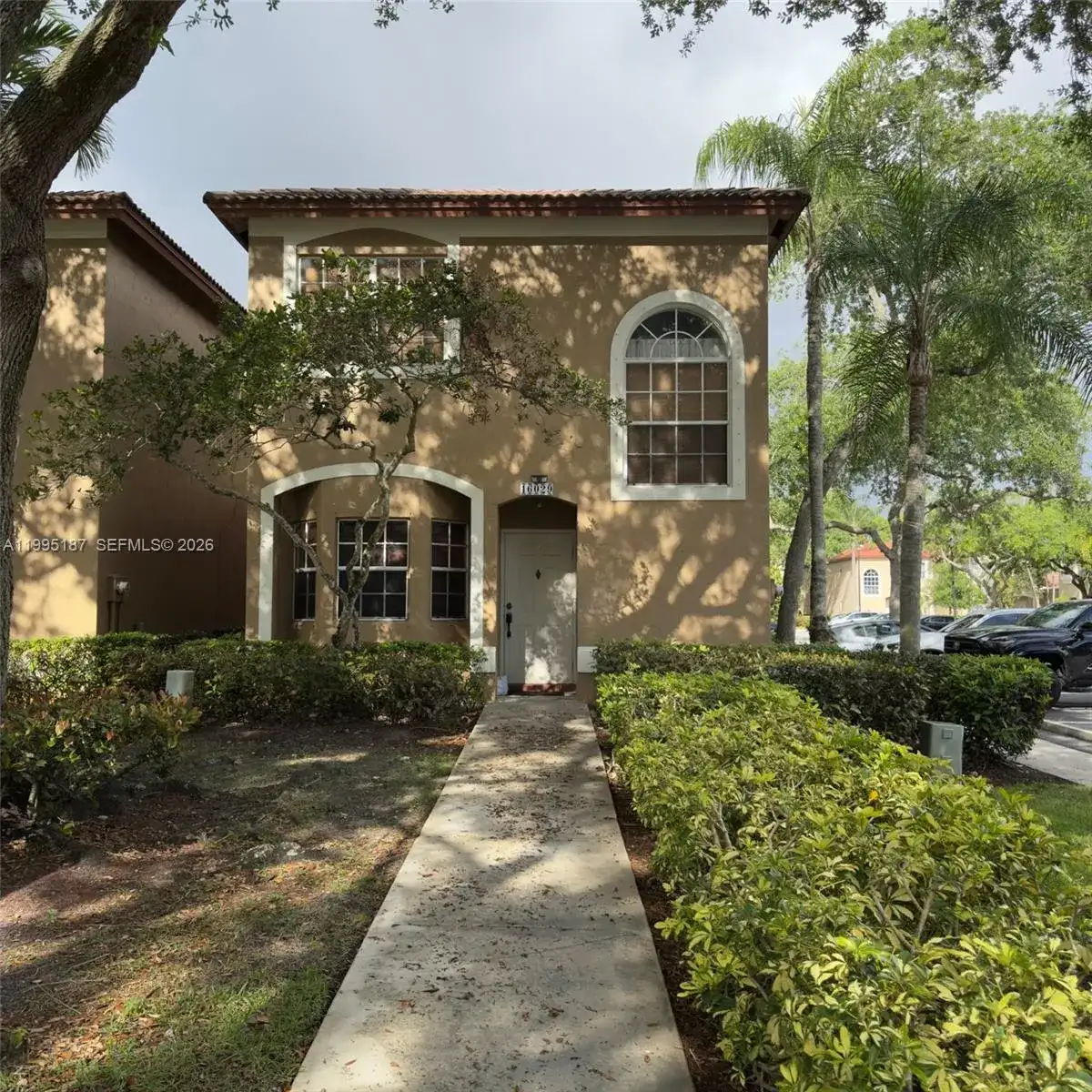 16029 Emerald Cove Rd, Weston FL 33331 photo 2