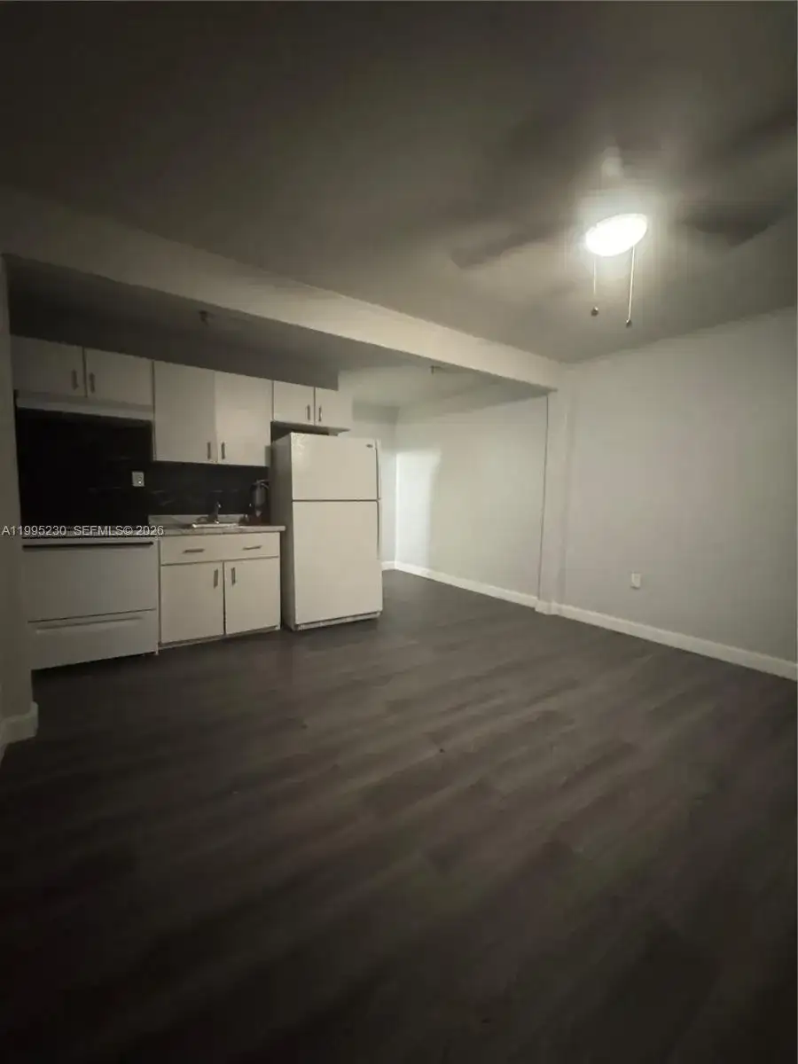 7802 NW 8th Ave # 3, Miami FL 33150 photo 2