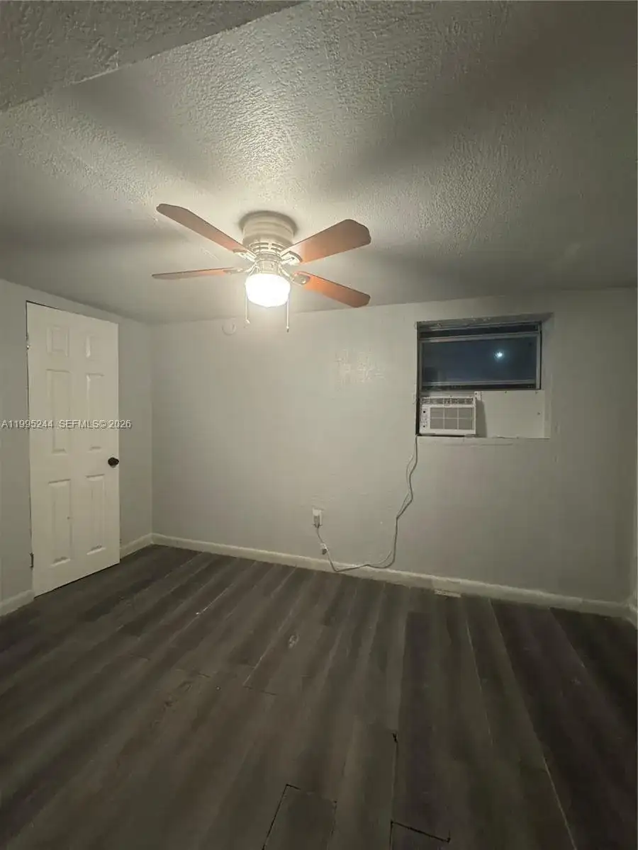 7802 NW 8th Ave # 5, Miami FL 33150 photo 4
