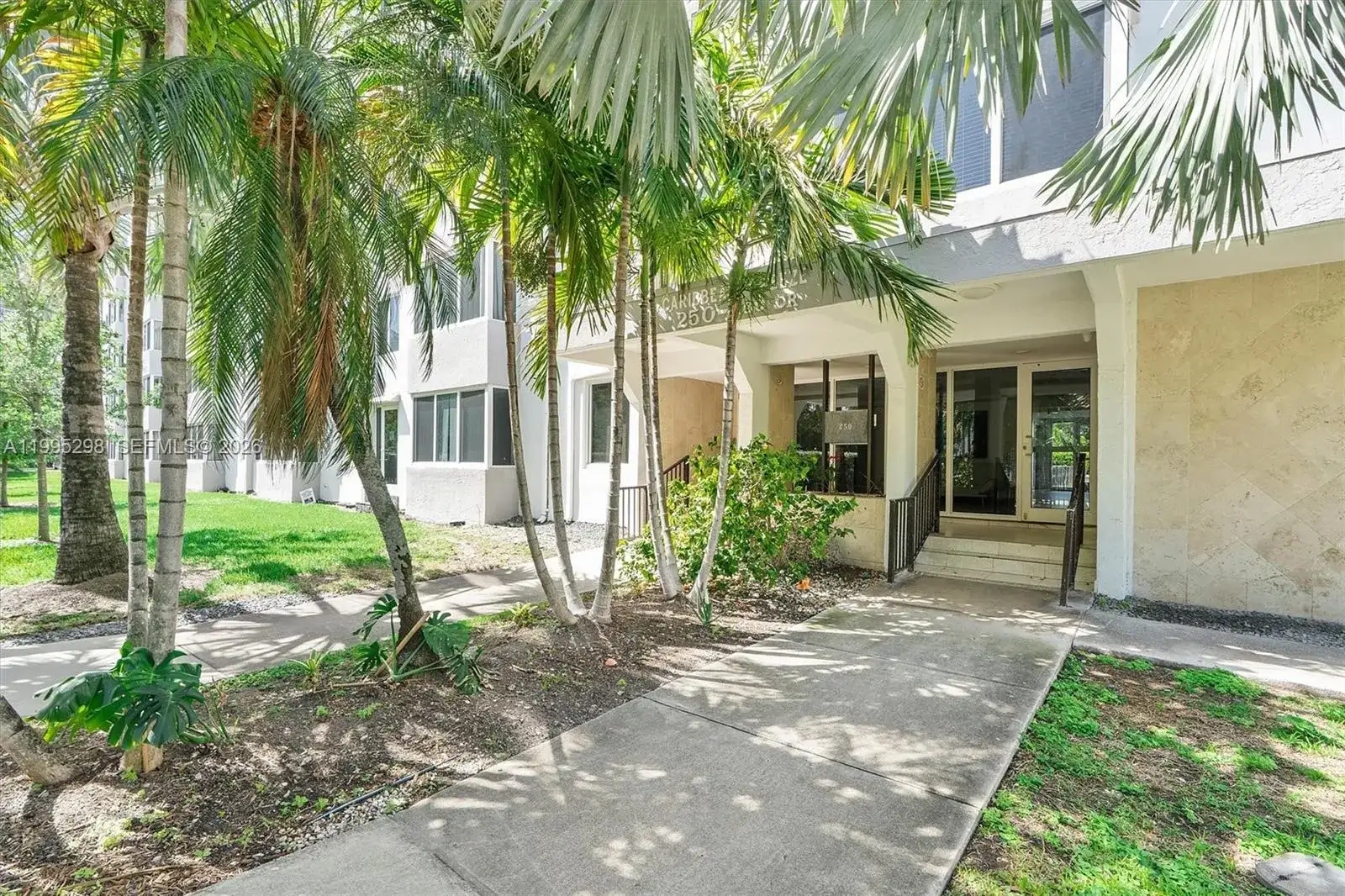 250 180th Dr # 158, Sunny Isles Beach FL 33160 photo 5