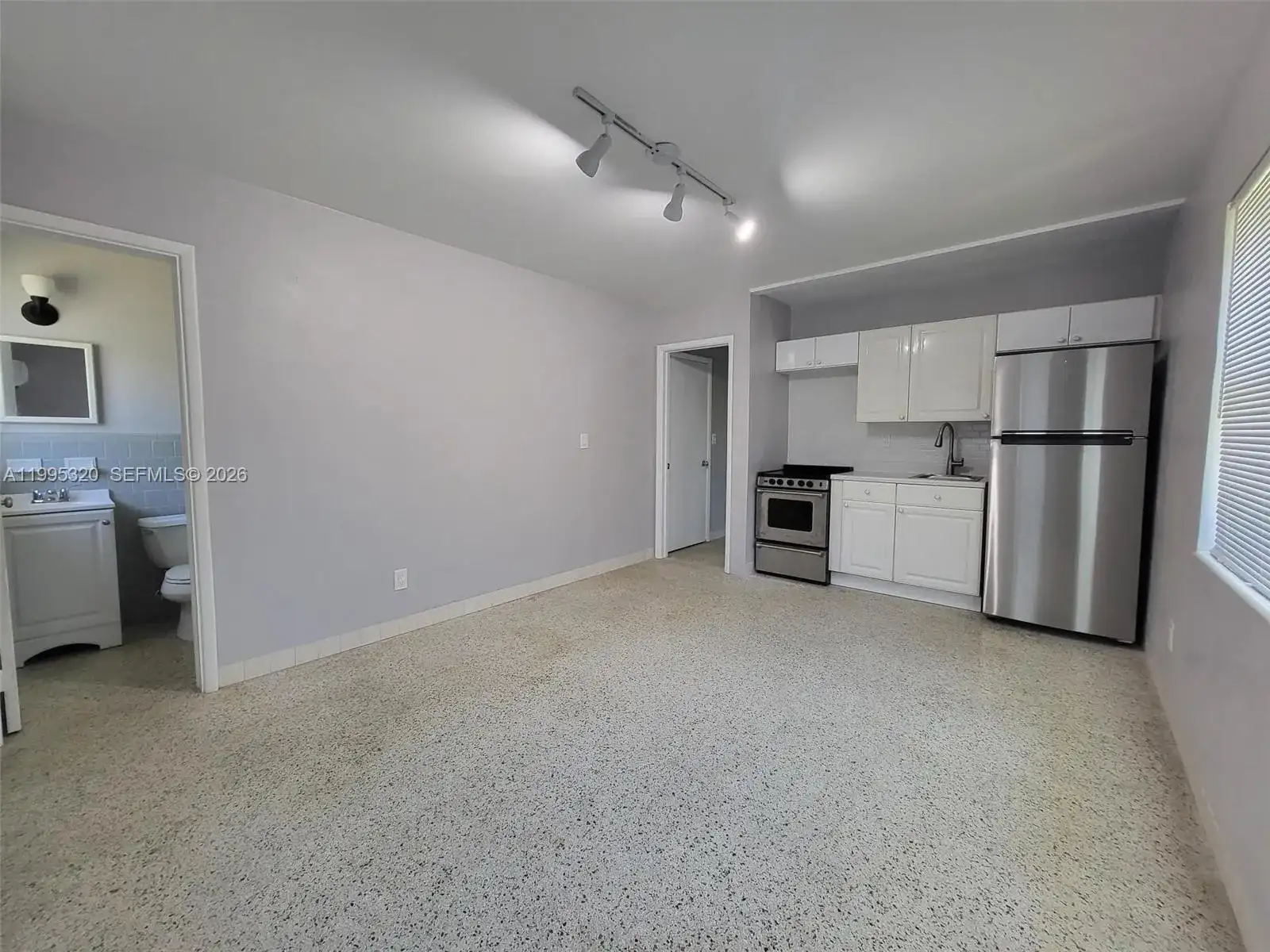 200 SE 3rd St # 2, Dania Beach FL 33004 photo 2