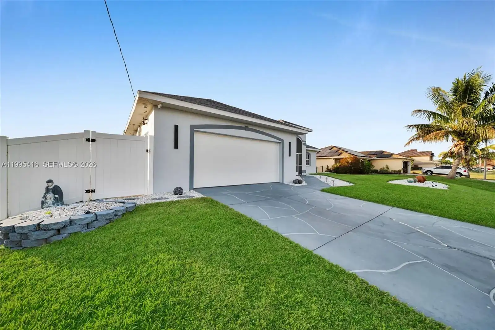 1024 NW 23, Cape Coral FL 33993 photo 2