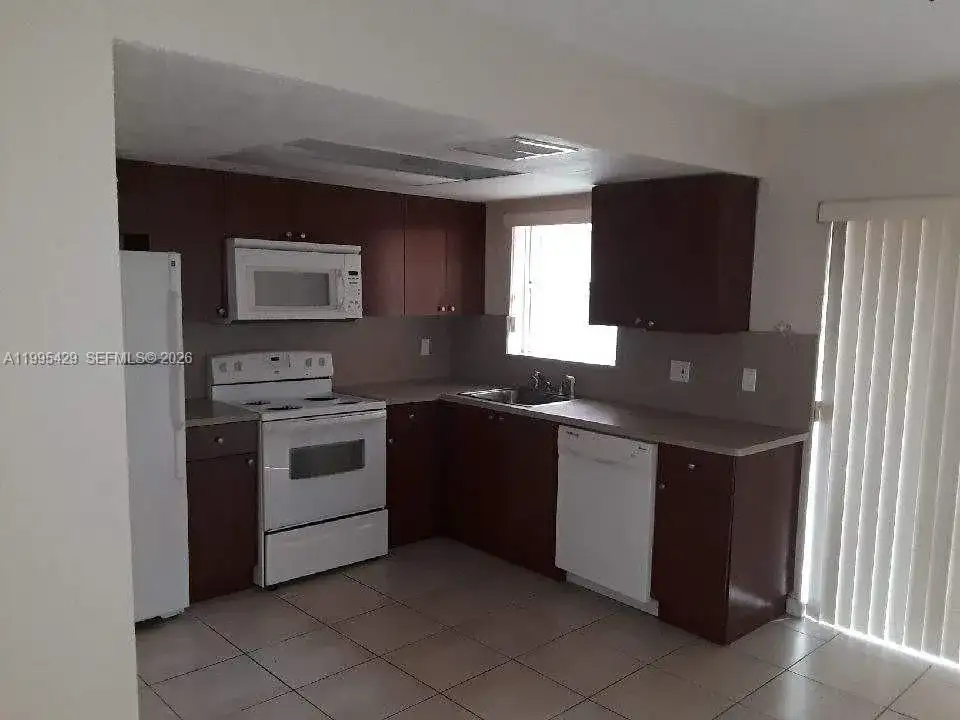2604 NW 52nd Ave # C15, Lauderhill FL 33313 photo 2