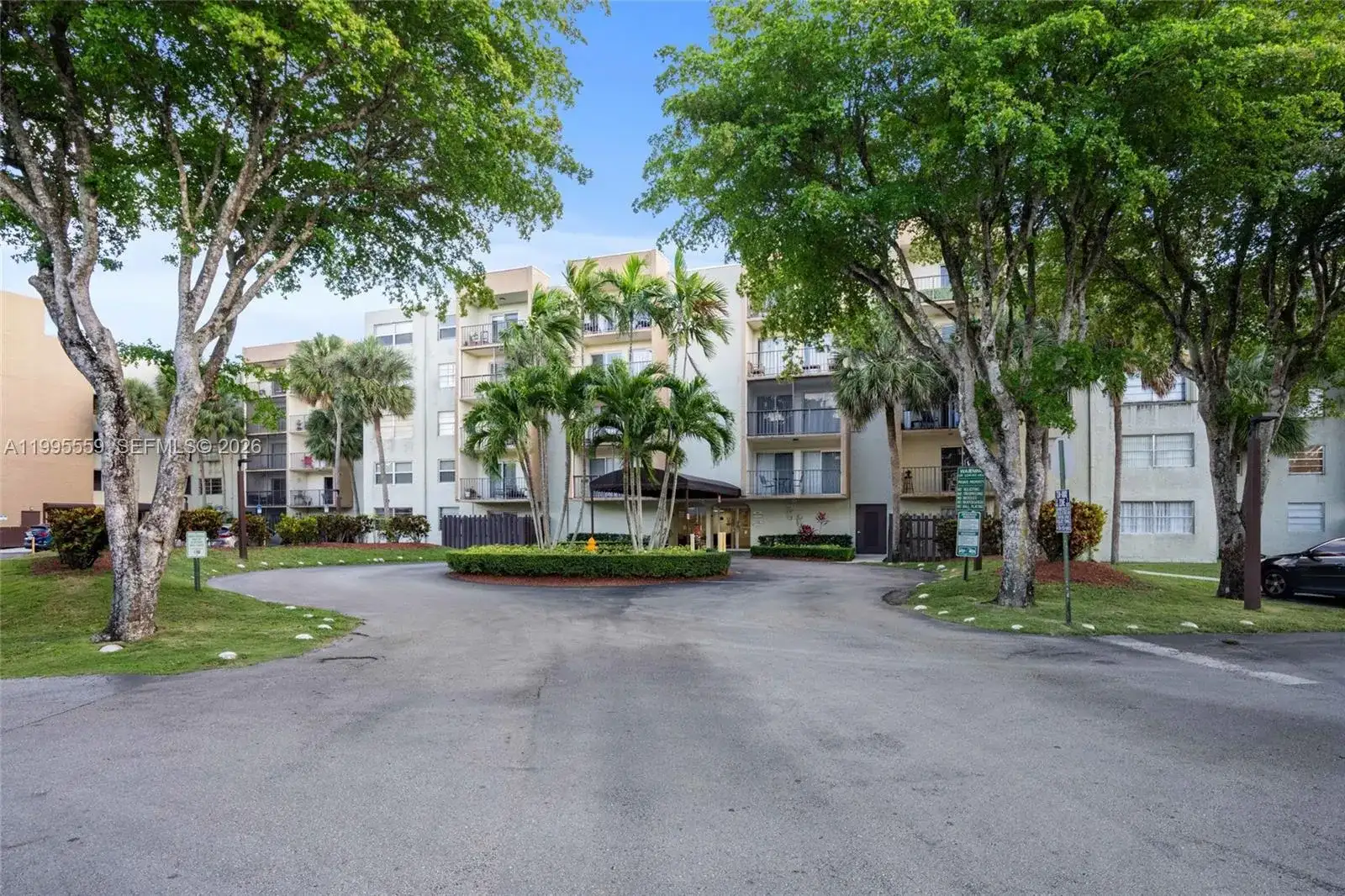 14250 SW 62nd St # 402, Miami FL 33183 photo 3