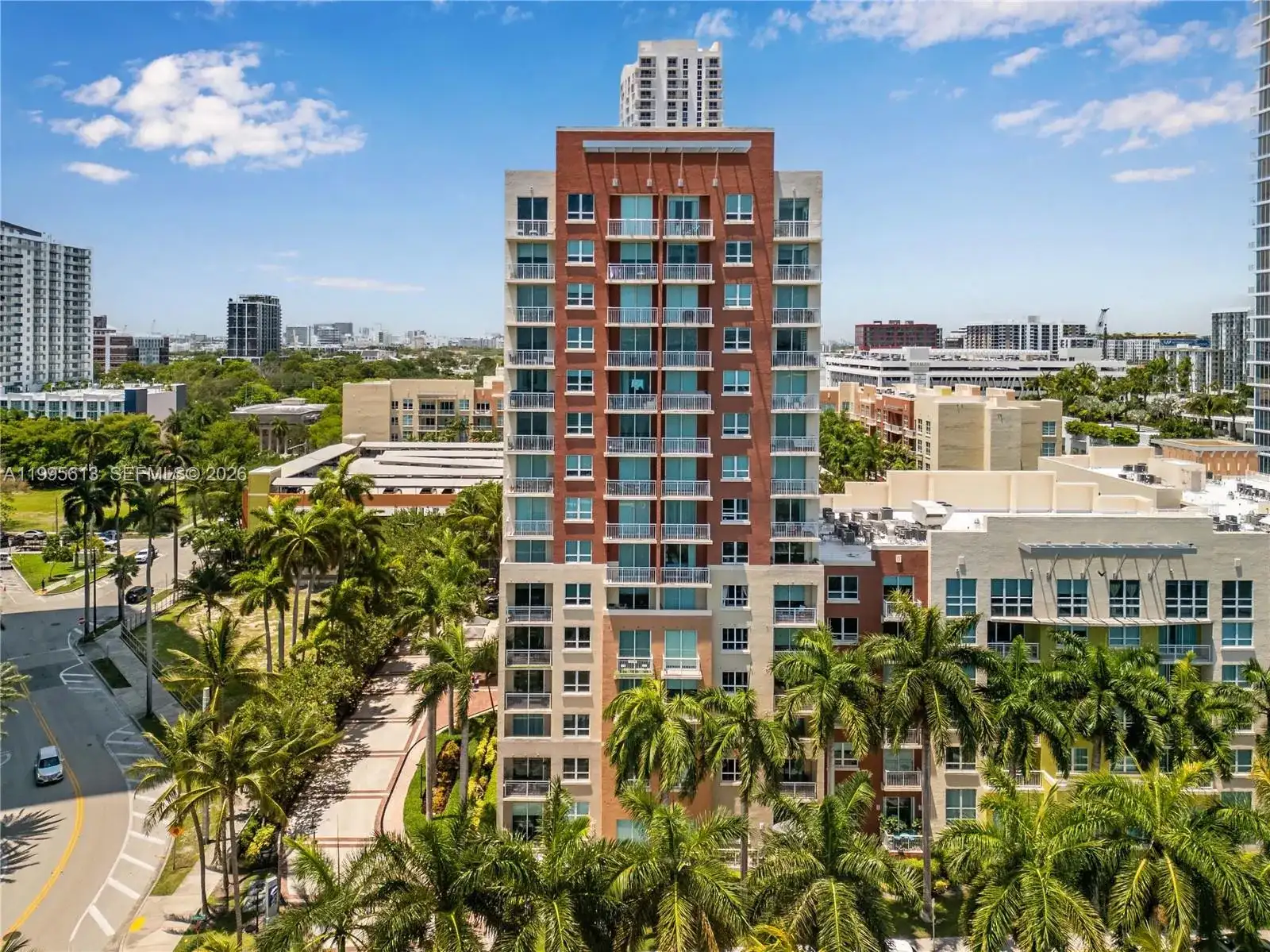 2000 N Bayshore Dr # 702, Miami FL 33137 photo 2