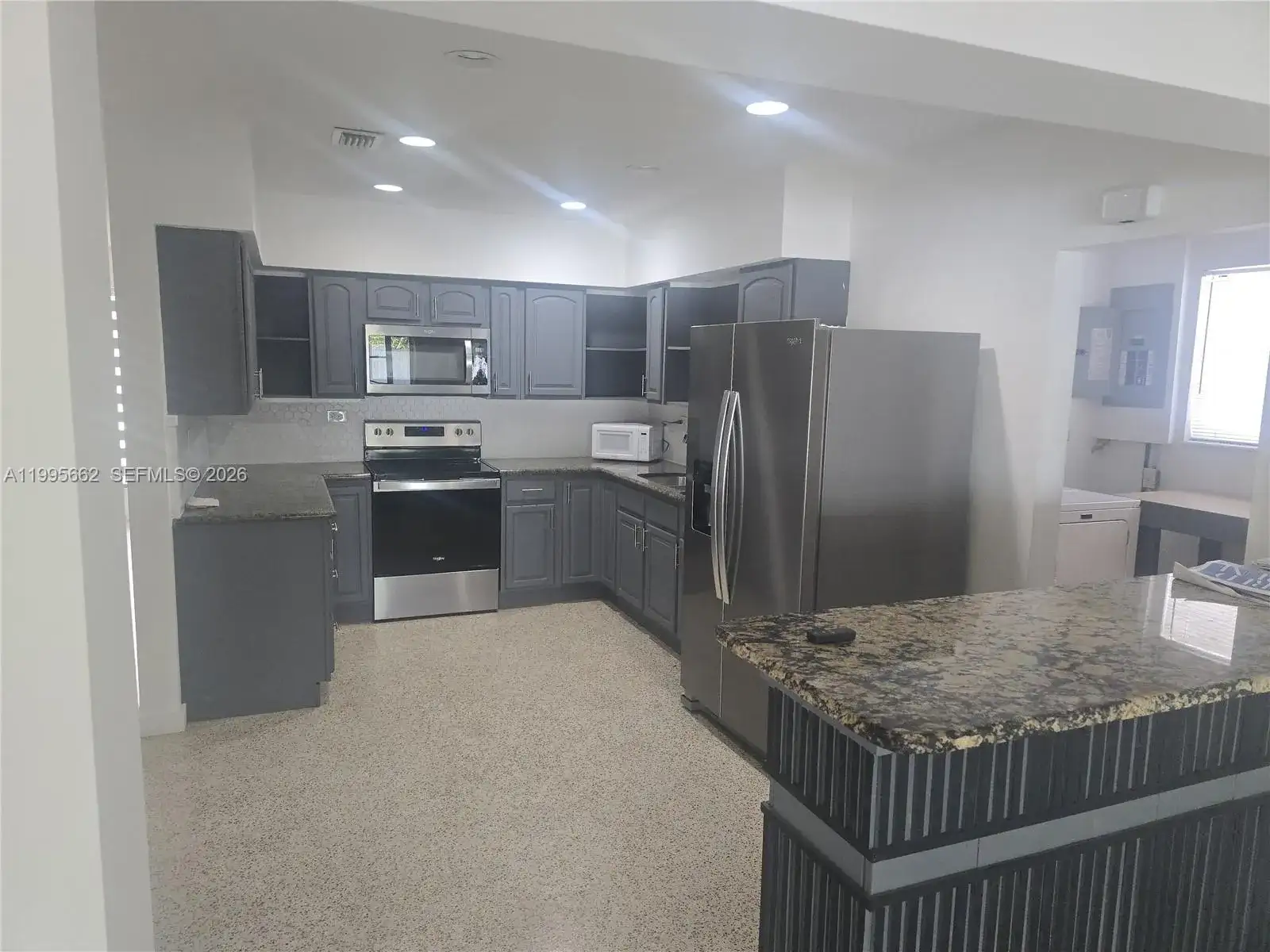 9725 SW 15th St, Miami FL 33174 photo 5