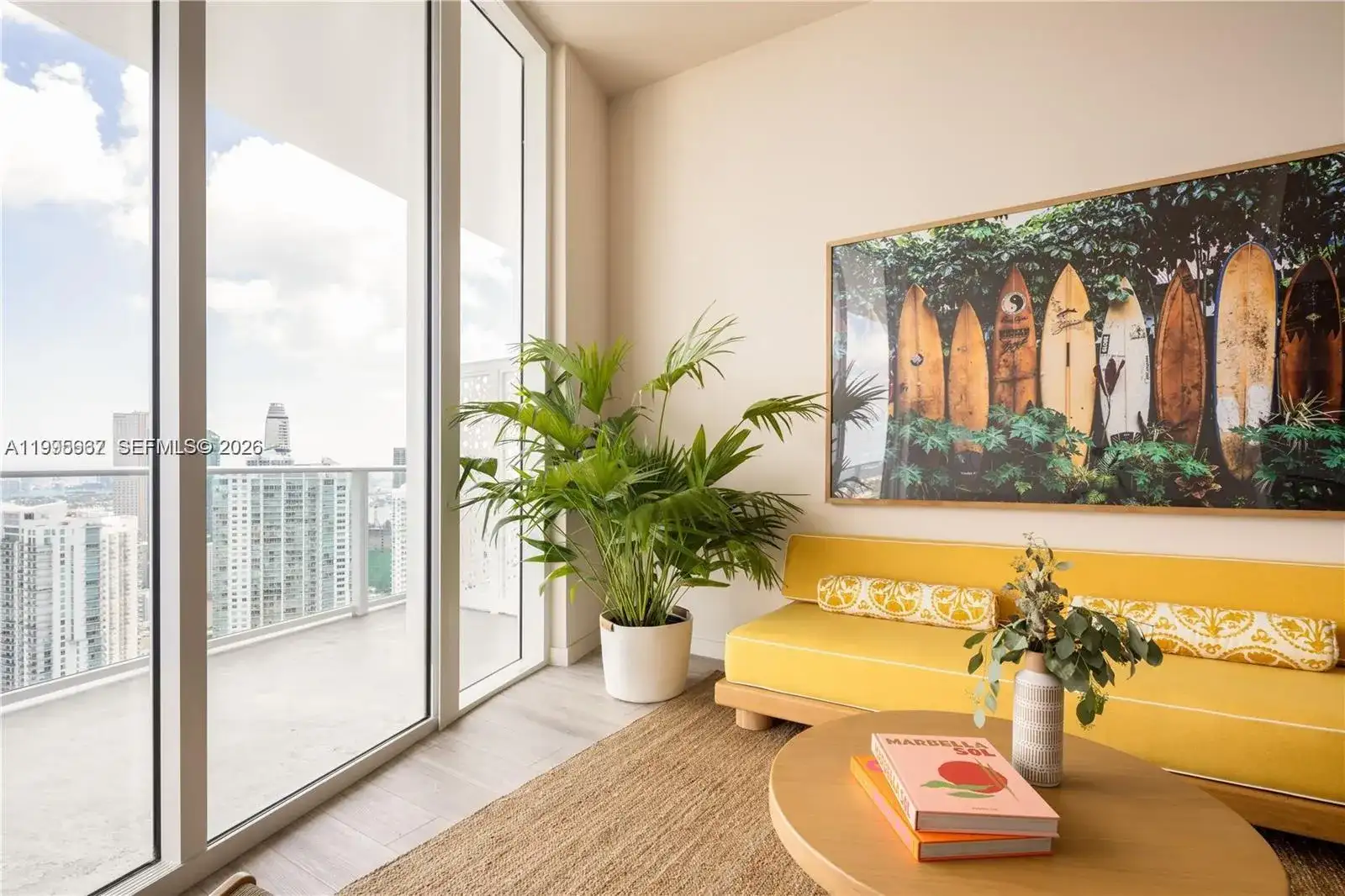 275 SW 6th St # 1110, Miami FL 33130 photo 3