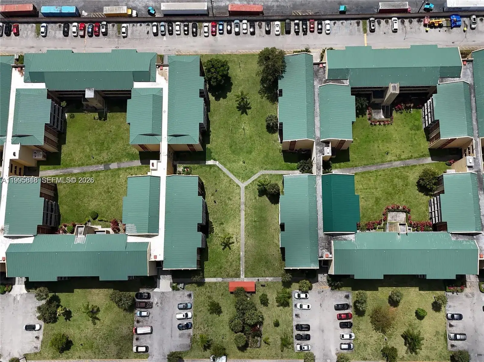3700 NW 21st St # 401, Lauderdale Lakes FL 33311 photo 5