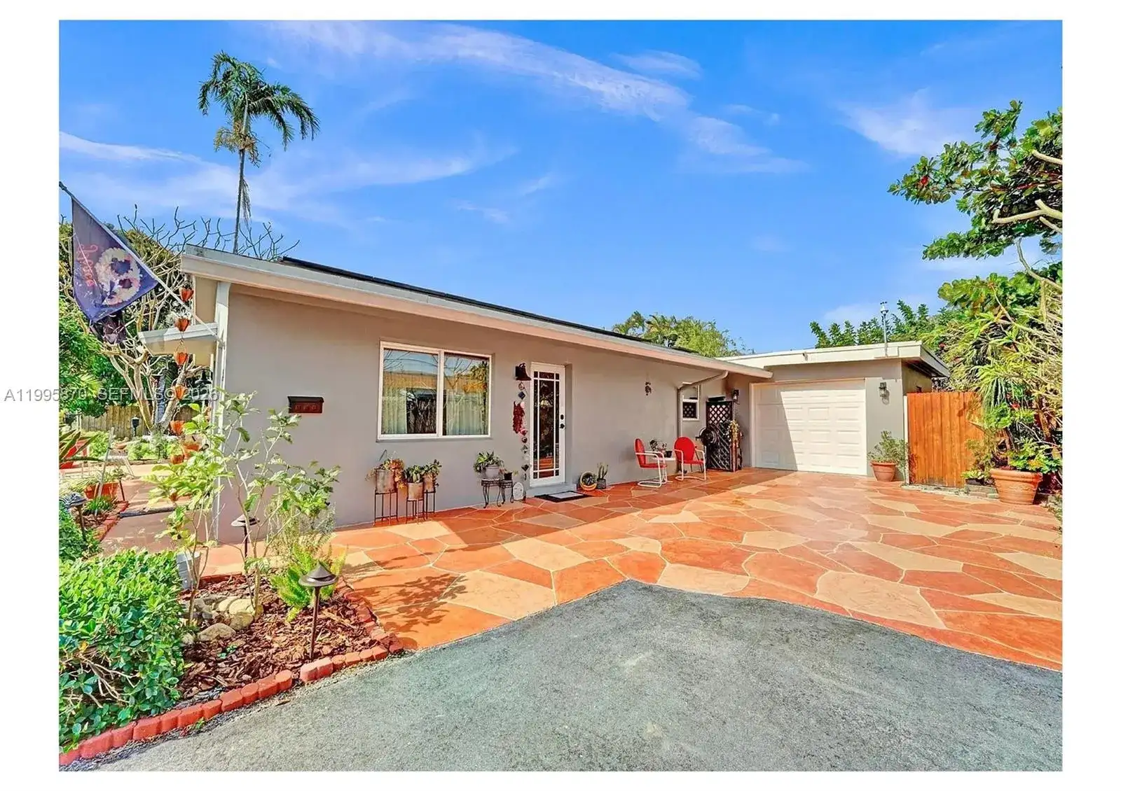 381 NE 42nd St, Oakland Park FL 33334 photo 4
