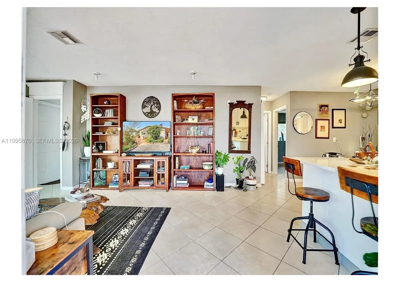 381 NE 42nd St, Oakland Park FL 33334 photo 5