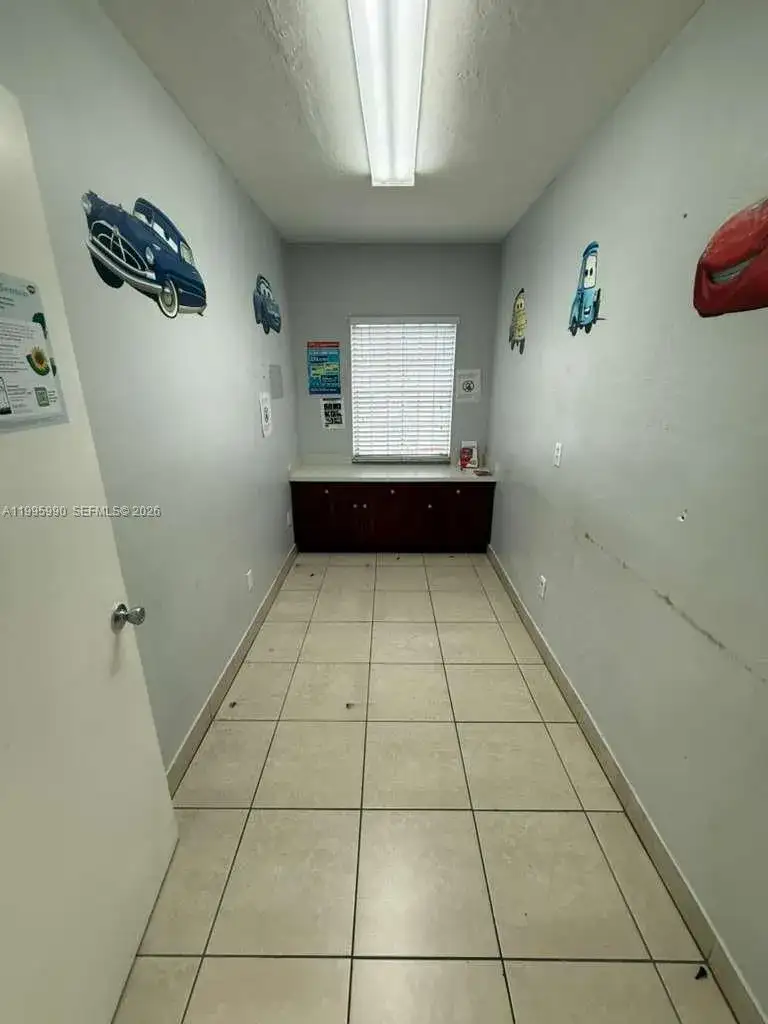 4141 SW 6th St, Miami FL 33134 photo 4