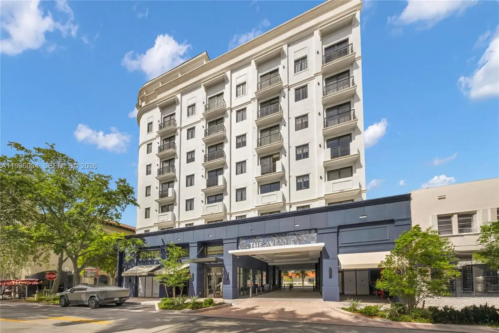4220 Laguna St # 803, Coral Gables FL 33146 photo 2