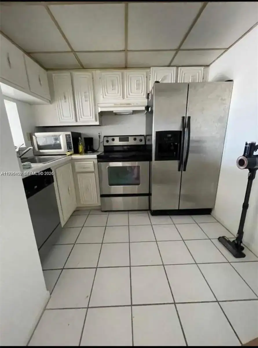 496 NW 165th St Rd # 611, Miami FL 33169 photo 4