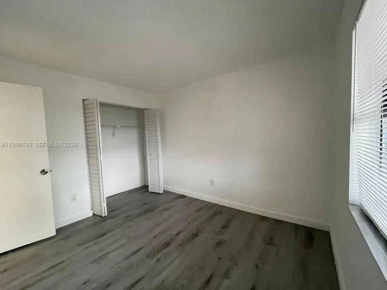 861 NE 209th Ter # 24, Miami FL 33179 photo 3