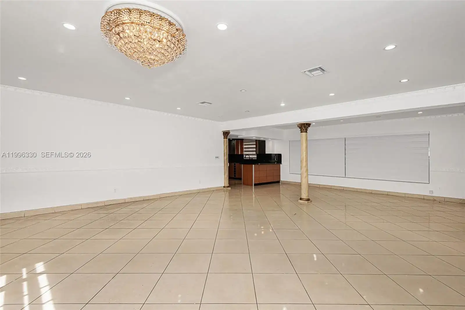 2545 NE 207th St # 0, Miami FL 33180 photo 3