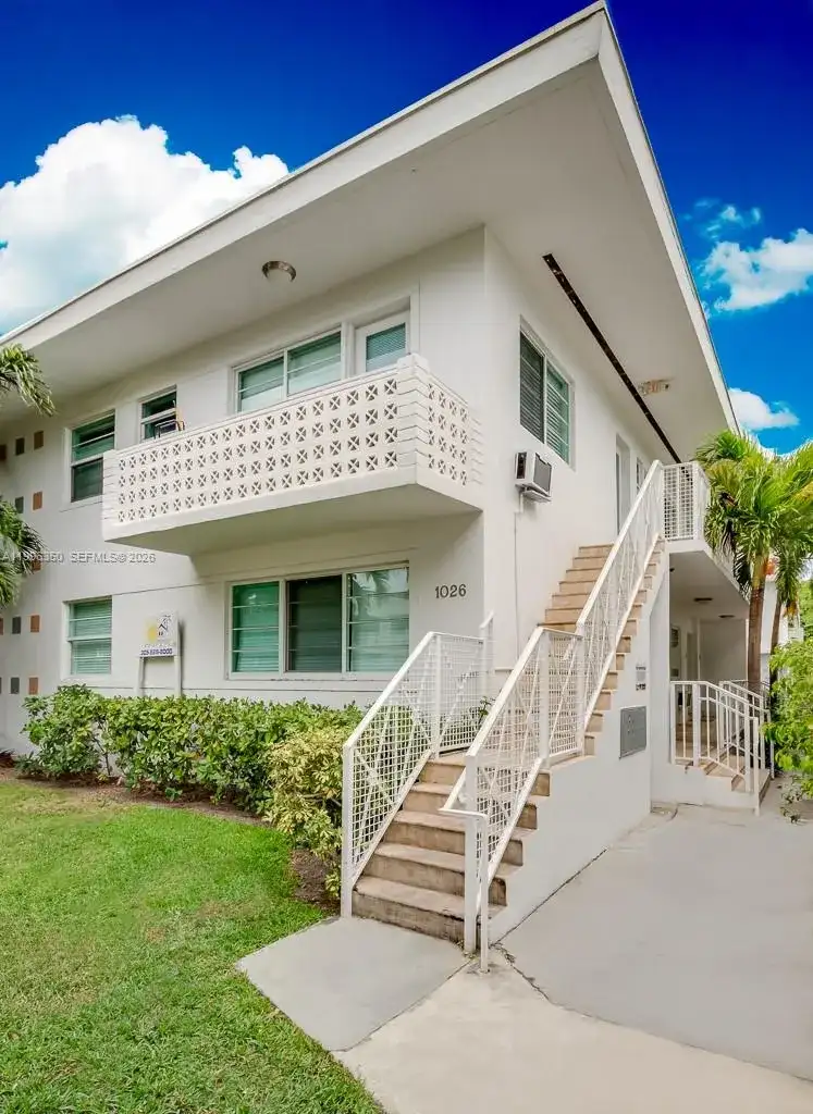 1026 Pennsylvania Ave # 2, Miami Beach FL 33139 photo 2