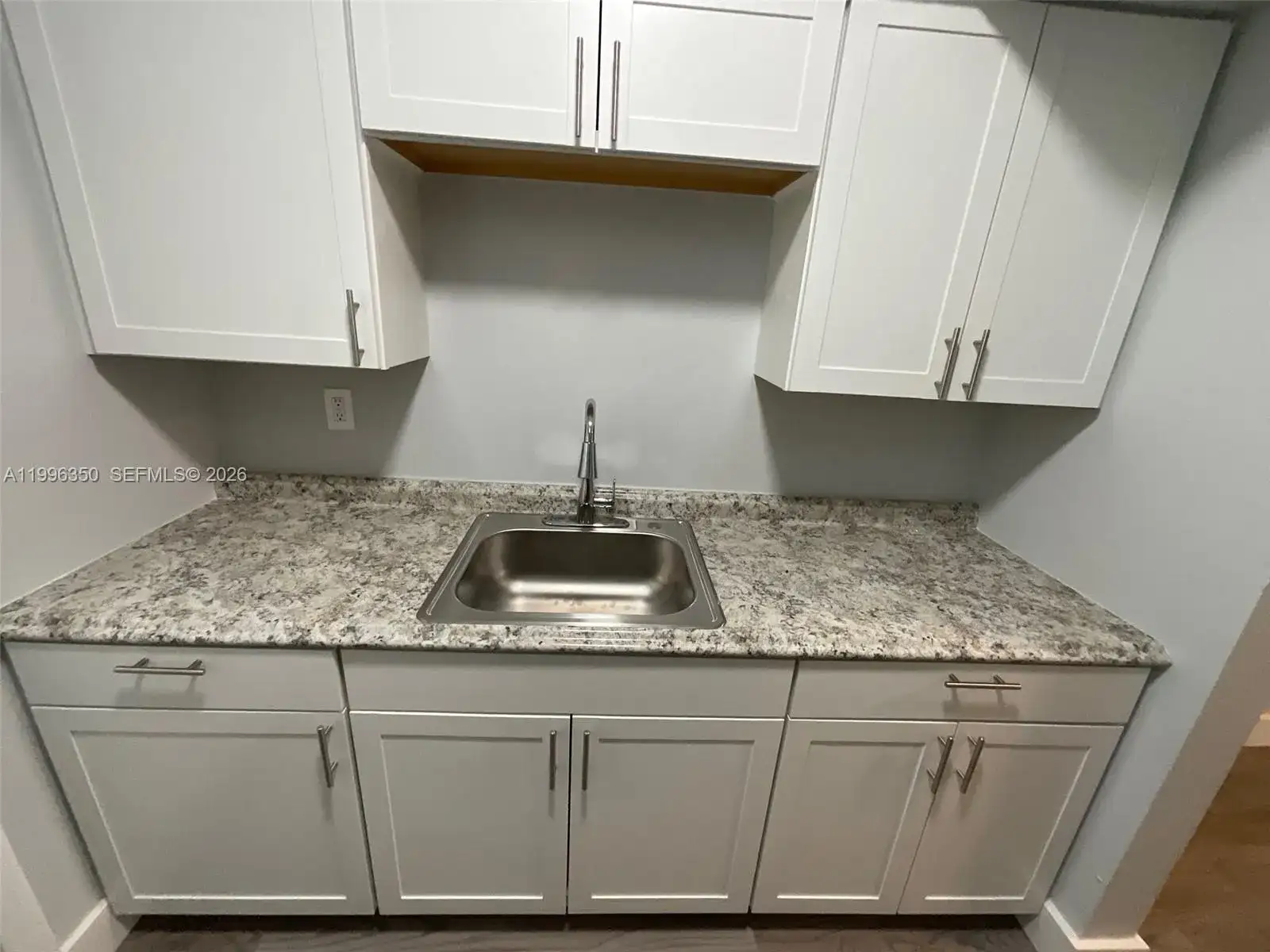 1026 Pennsylvania Ave # 2, Miami Beach FL 33139 photo 5