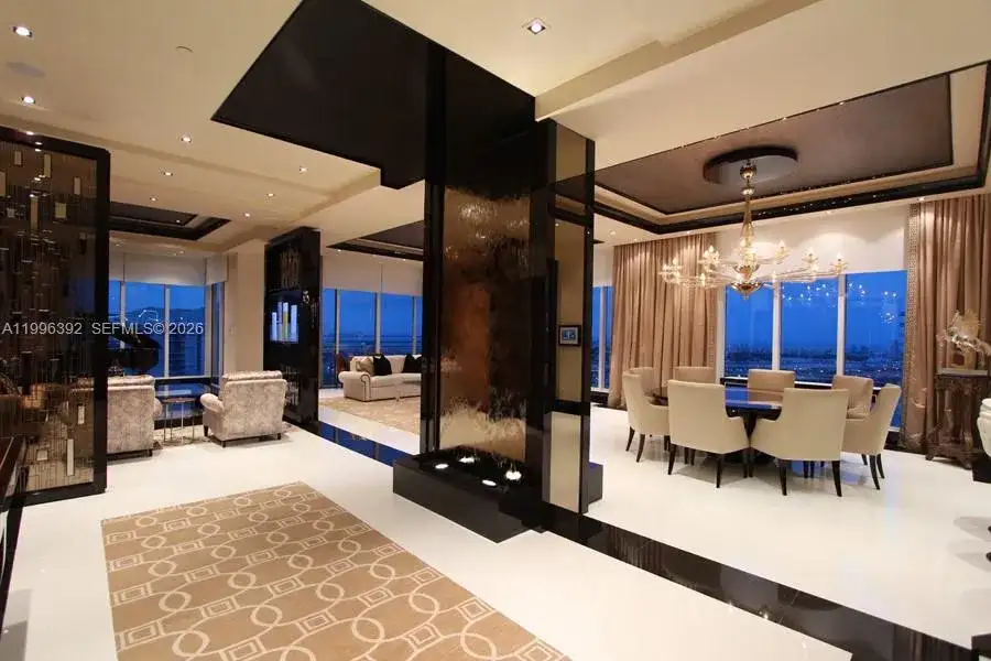 900 Brickell Key Blvd, Miami FL 33131 photo 3