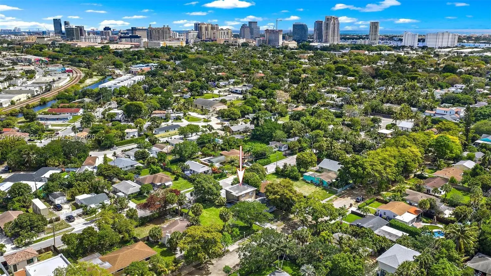 940 Charles St, West Palm Beach FL 33401 photo 2