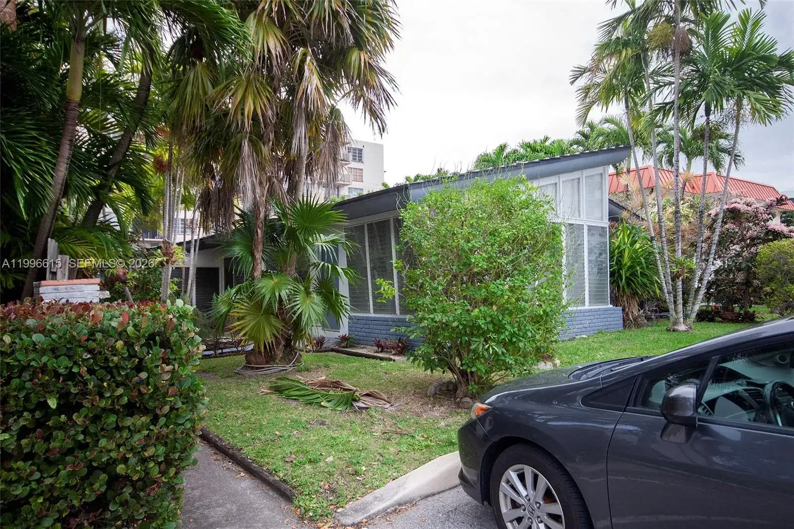 1050 92nd St # 4, Bay Harbor Islands FL 33154 photo 3