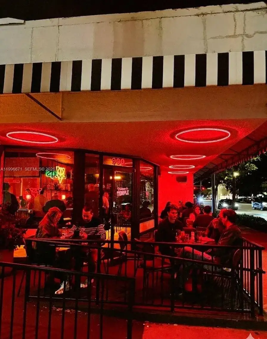 900 Alton Rd, Miami Beach FL 33139 photo 3
