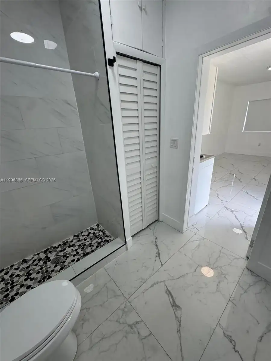 1011 NW 145th St # 1, Miami FL 33168 photo 3
