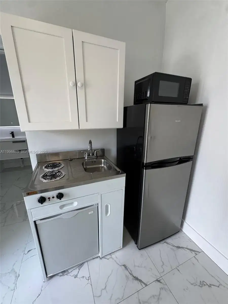 1011 NW 145th St # 1, Miami FL 33168 photo 5