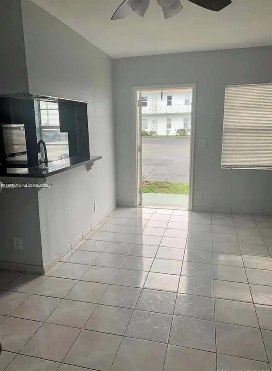 2219 Polk St # 6A, Hollywood FL 33020 photo 2