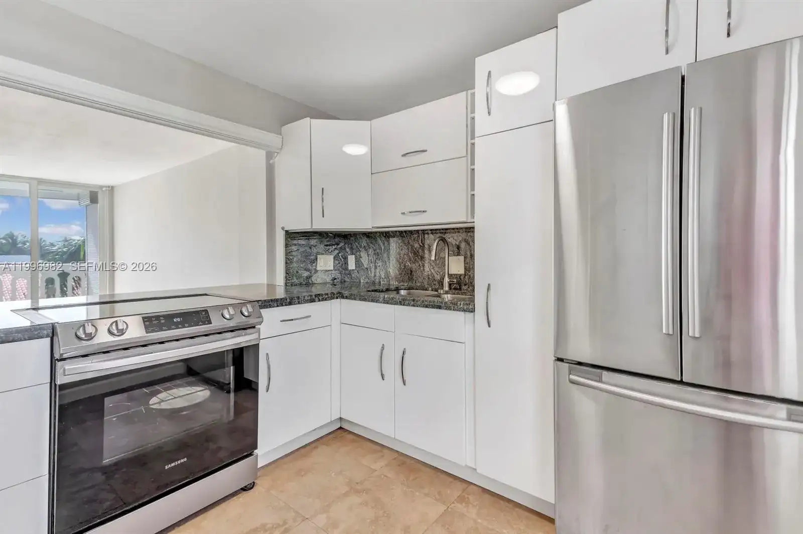 3199 S Ocean Dr # 406, Hallandale Beach FL 33009 photo 4