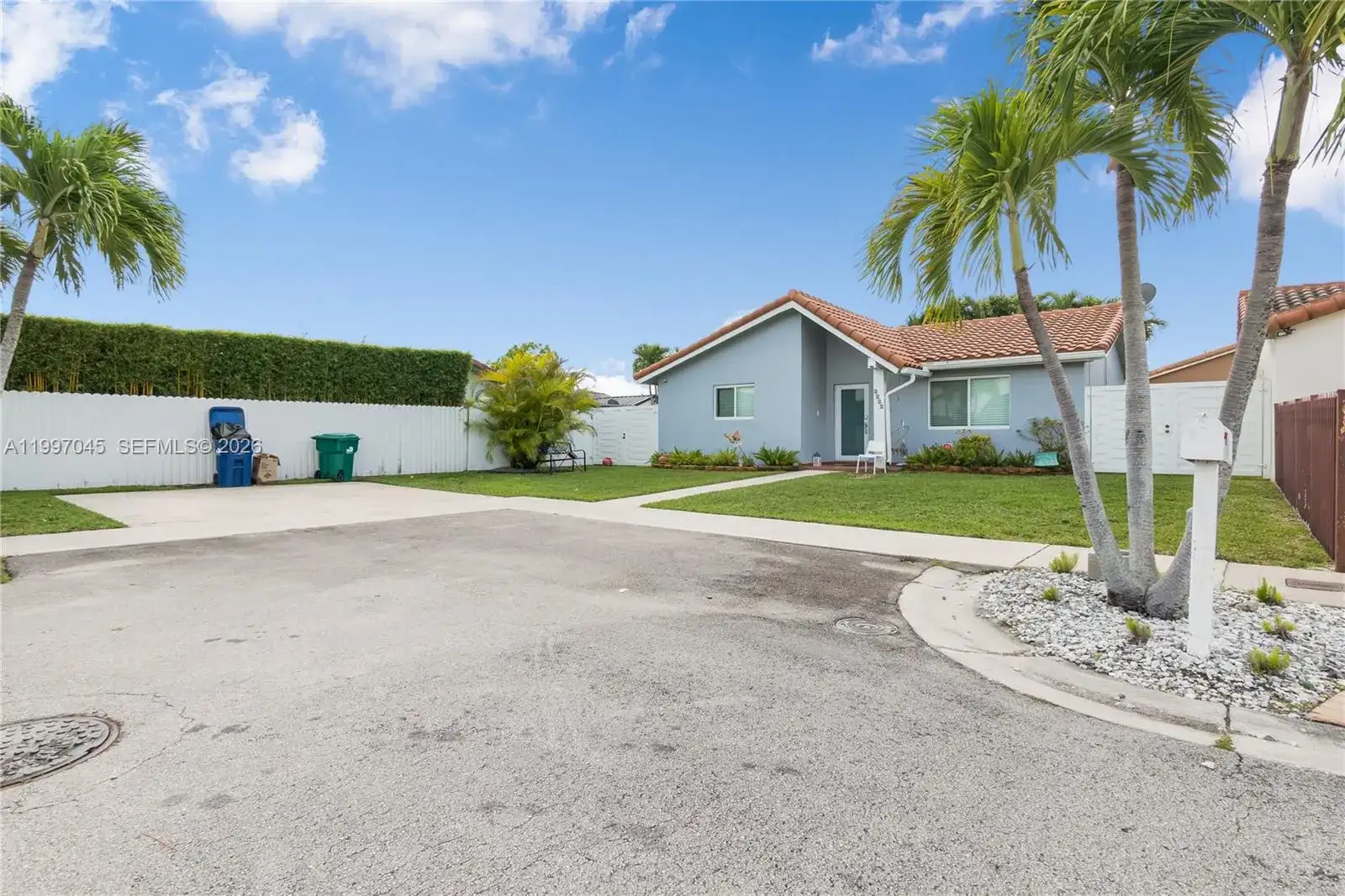 2222 SW 138th Ave, Miami FL 33175 photo 2