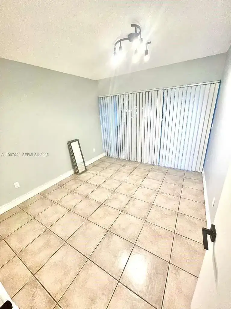 400 NE 18th Ave # 206, Homestead FL 33033 photo 3