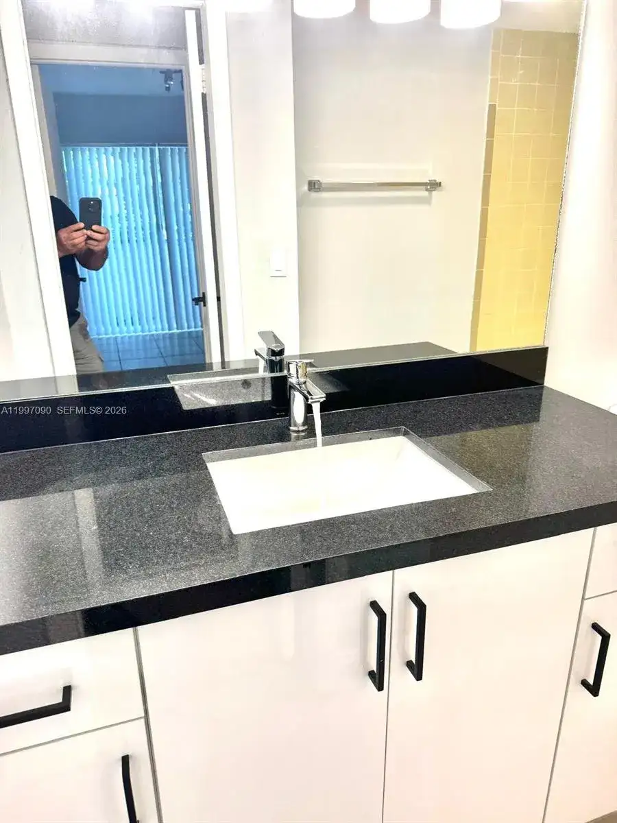 400 NE 18th Ave # 206, Homestead FL 33033 photo 5