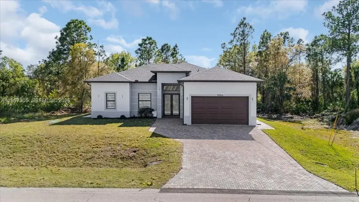 1504 E 6th, Lehigh Acres FL 33972 photo 2