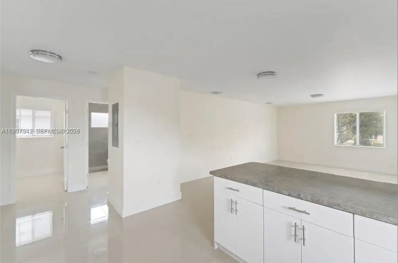 2268 NW 52nd St, Miami FL 33142 photo 2