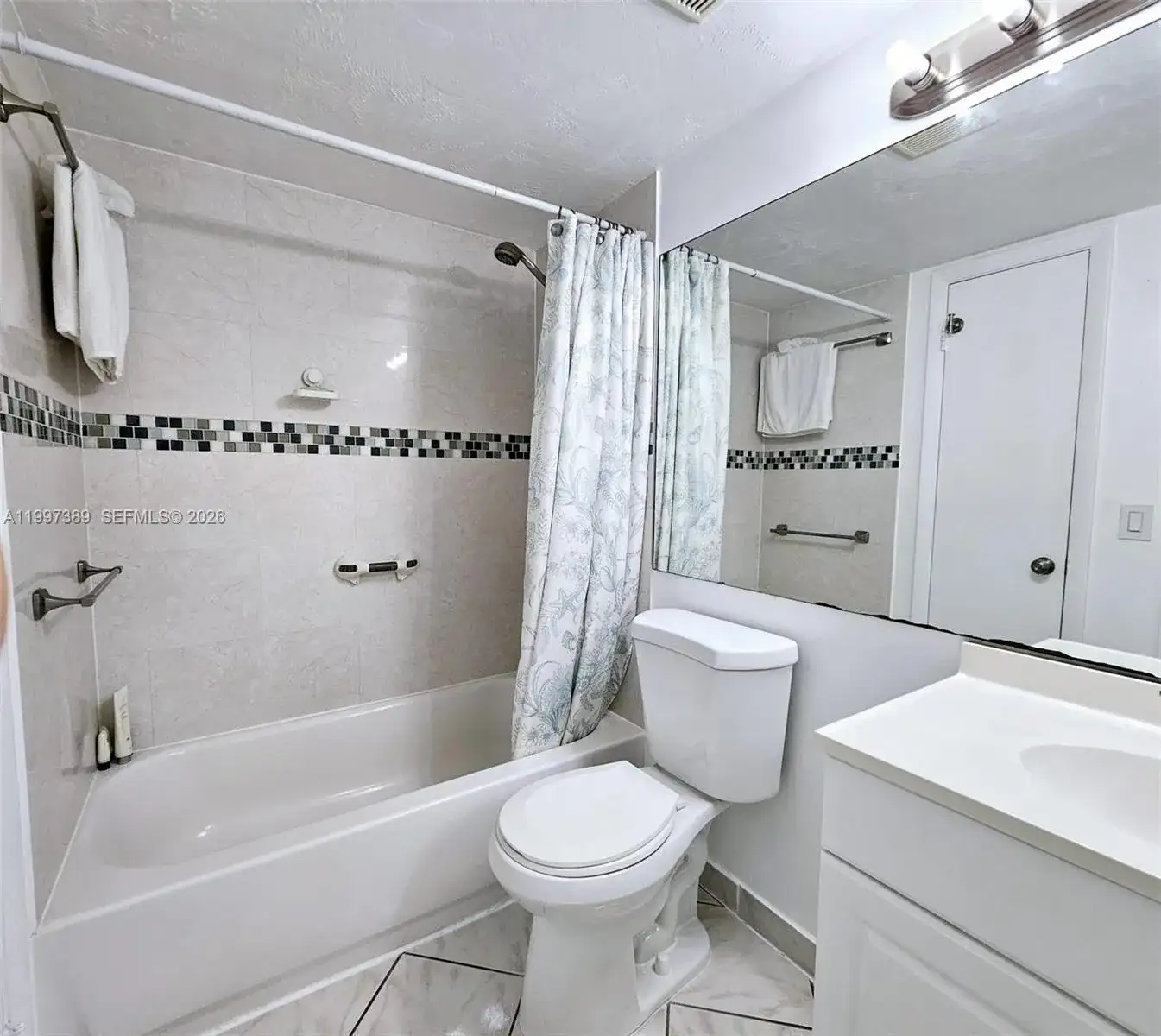 8701 SW 141st St # B8, Palmetto Bay FL 33176 photo 4