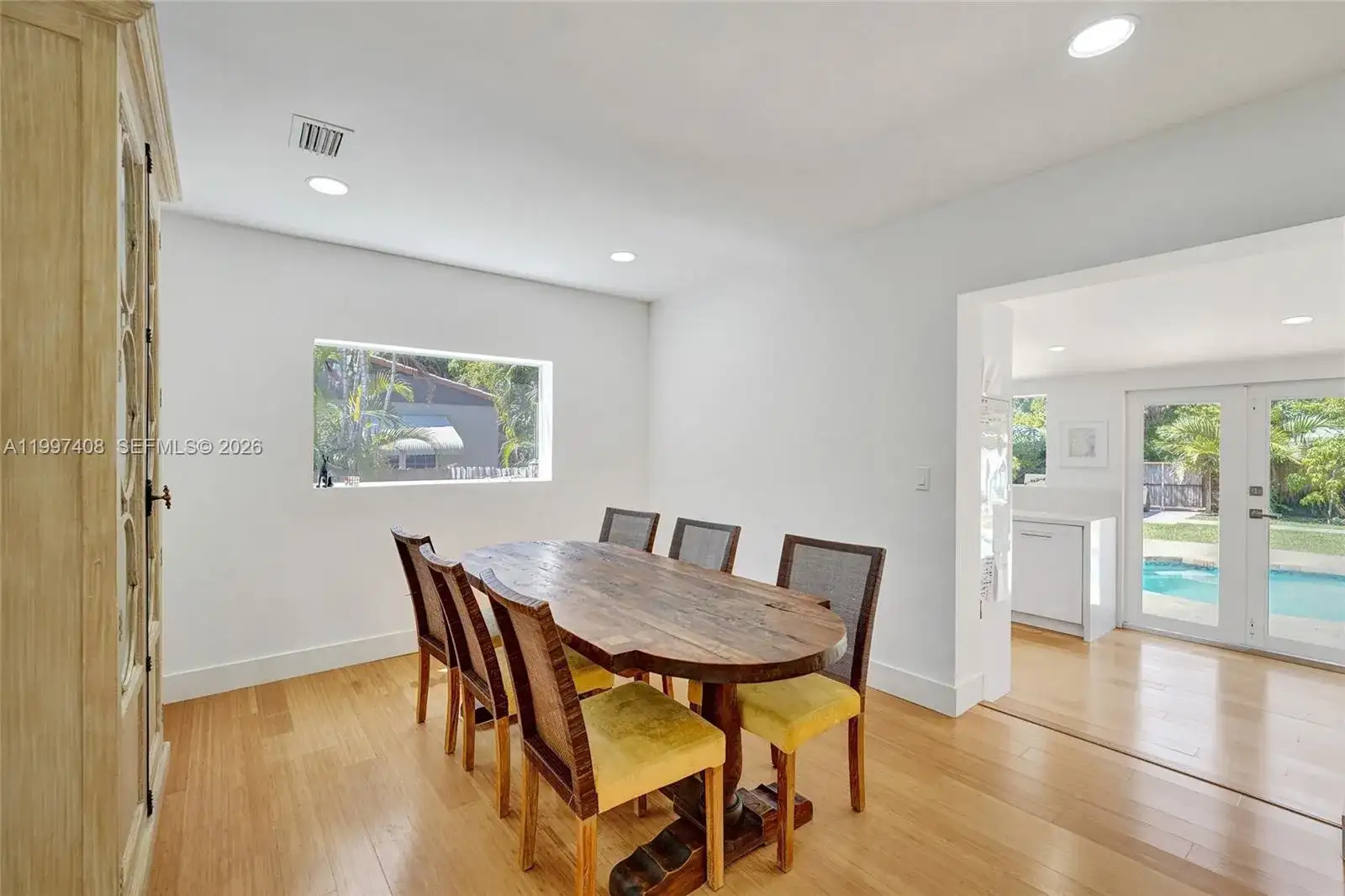 1515 Dewey St, Hollywood FL 33020 photo 2
