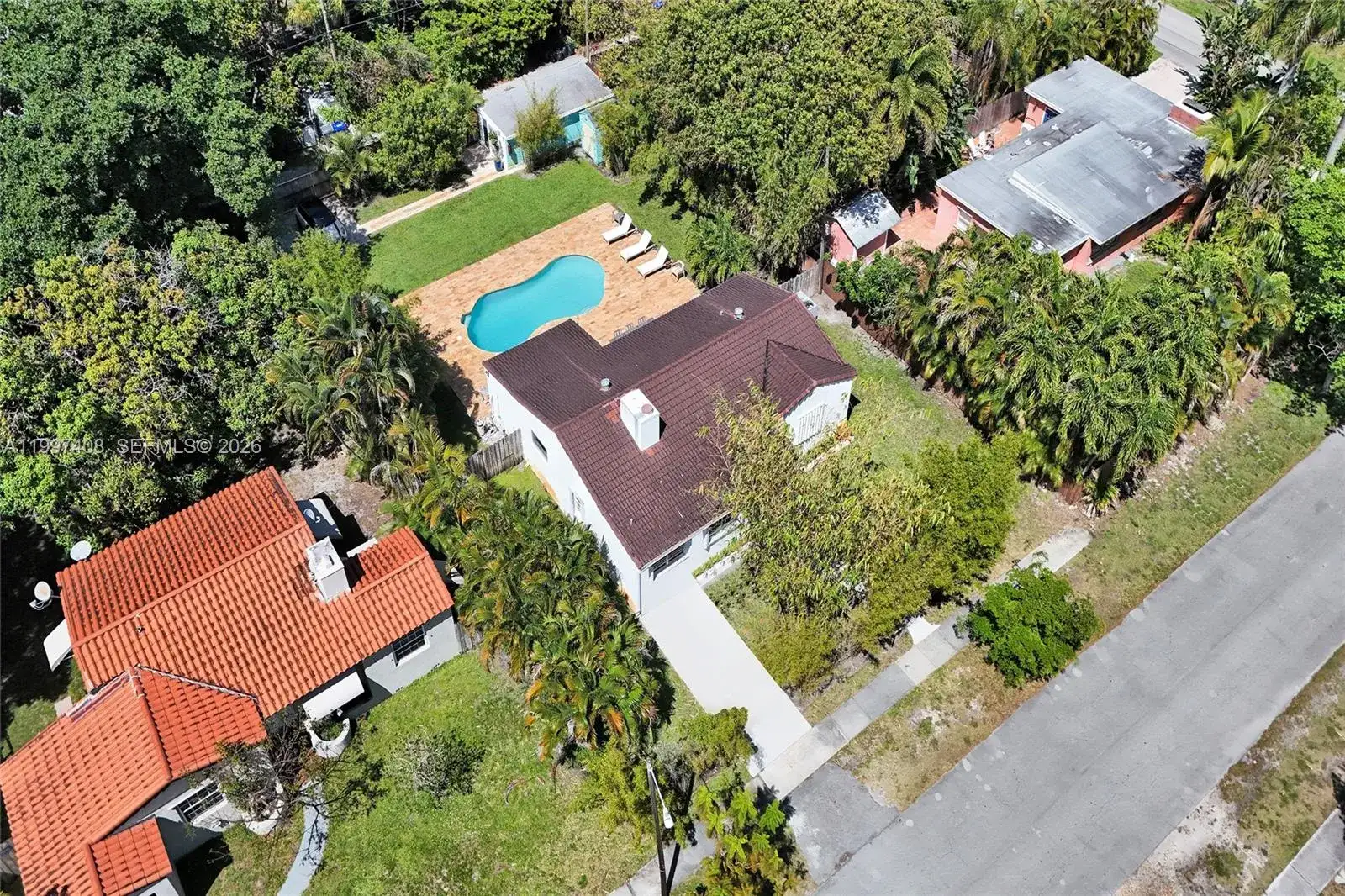 1515 Dewey St, Hollywood FL 33020 photo 4