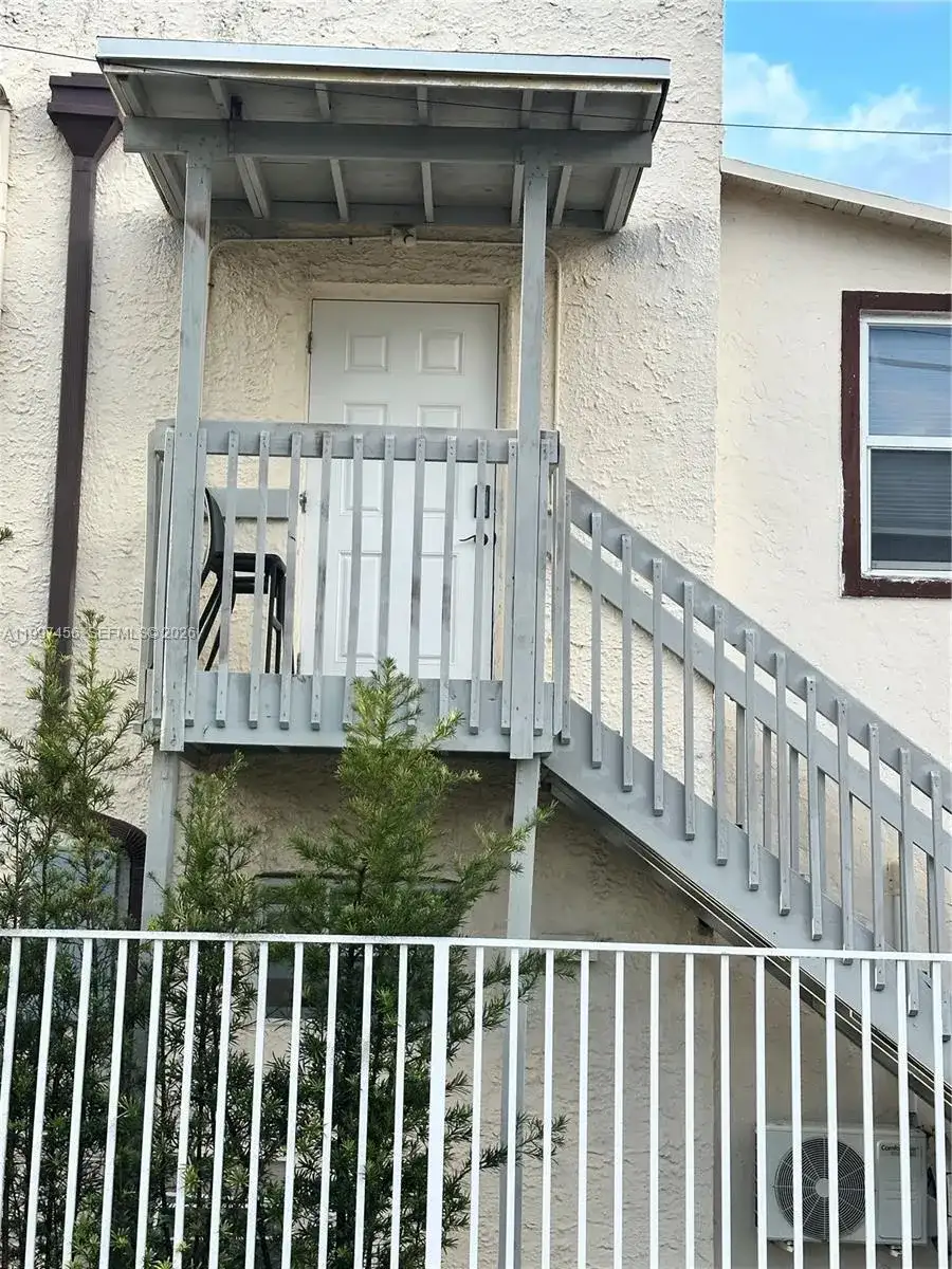 2160 SW 17th St # 2162, Miami FL 33145 photo 4