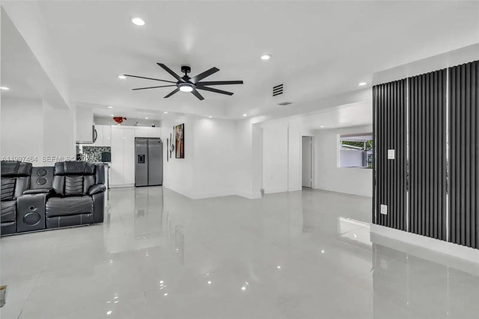 1055 NE 144th St, North Miami FL 33161 photo 4