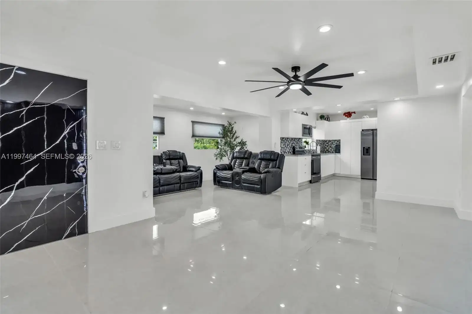 1055 NE 144th St, North Miami FL 33161 photo 5
