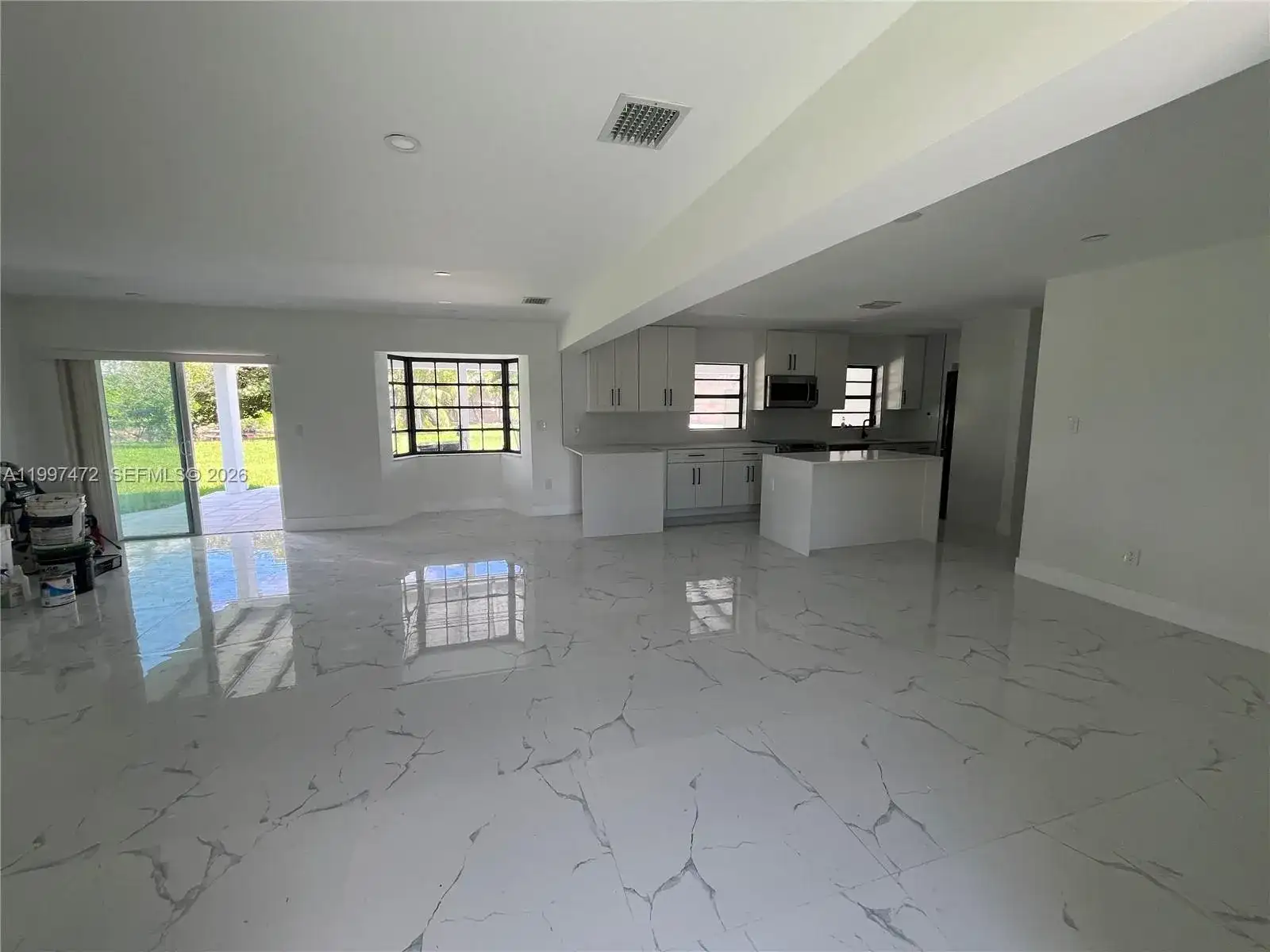 11755 SW 37th St, Miami FL 33175 photo 2
