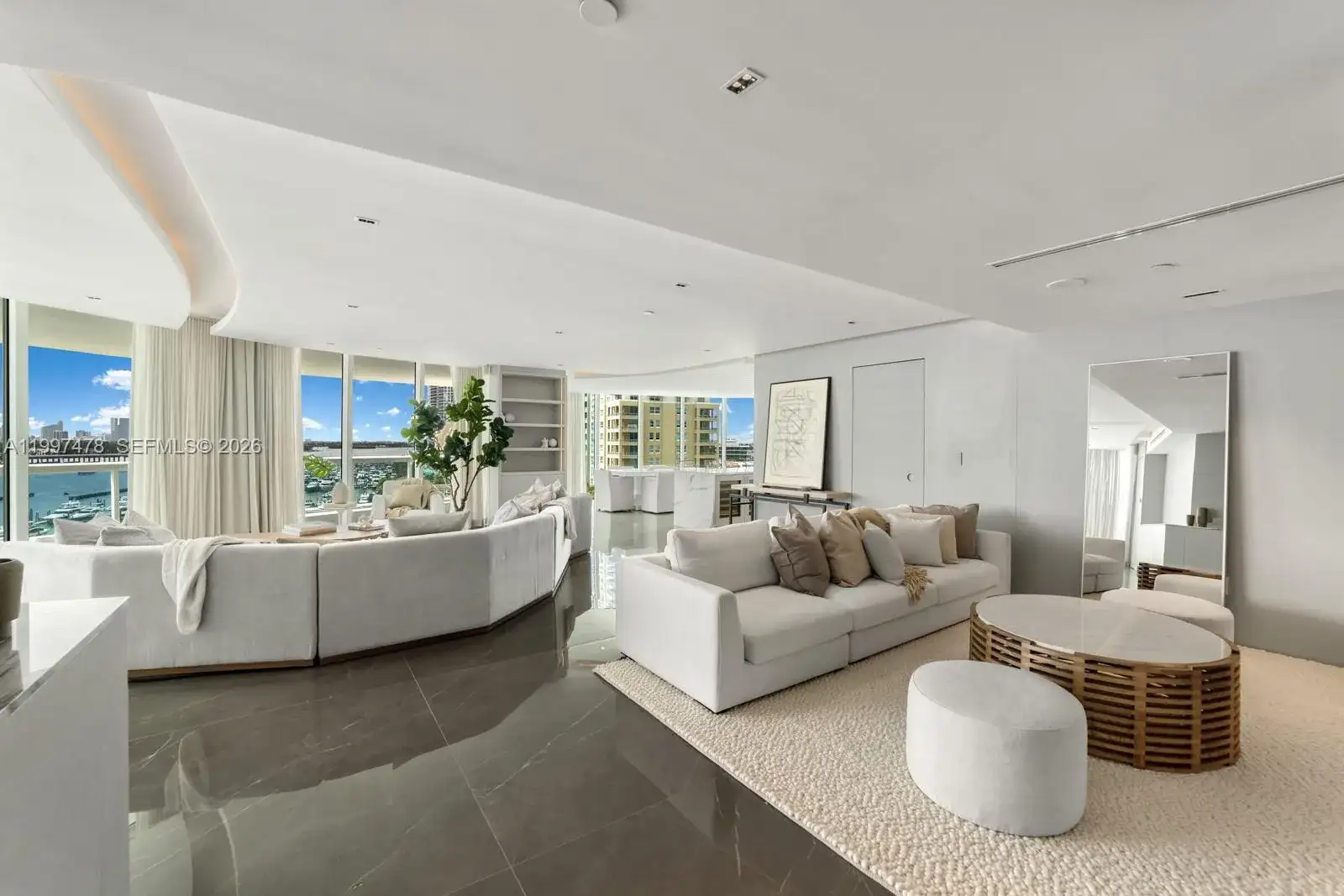 1000 S Pointe Dr # 901, Miami Beach FL 33139 photo 4