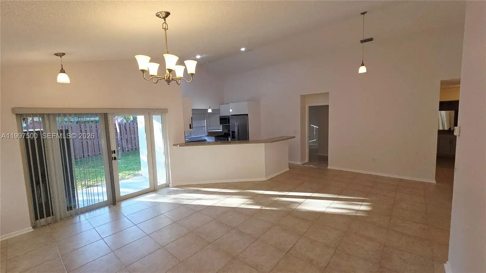 3247 NW 123rd Ave, Sunrise FL 33323 photo 2