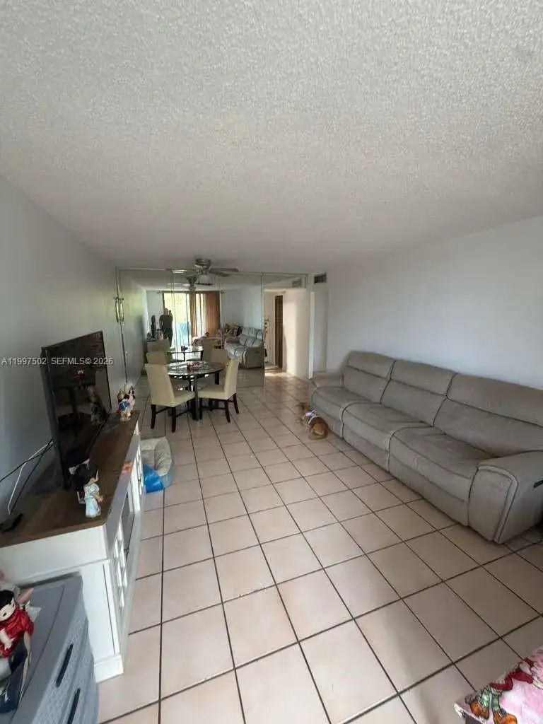 1825 W 44th Pl # 208, Hialeah FL 33012 photo 2