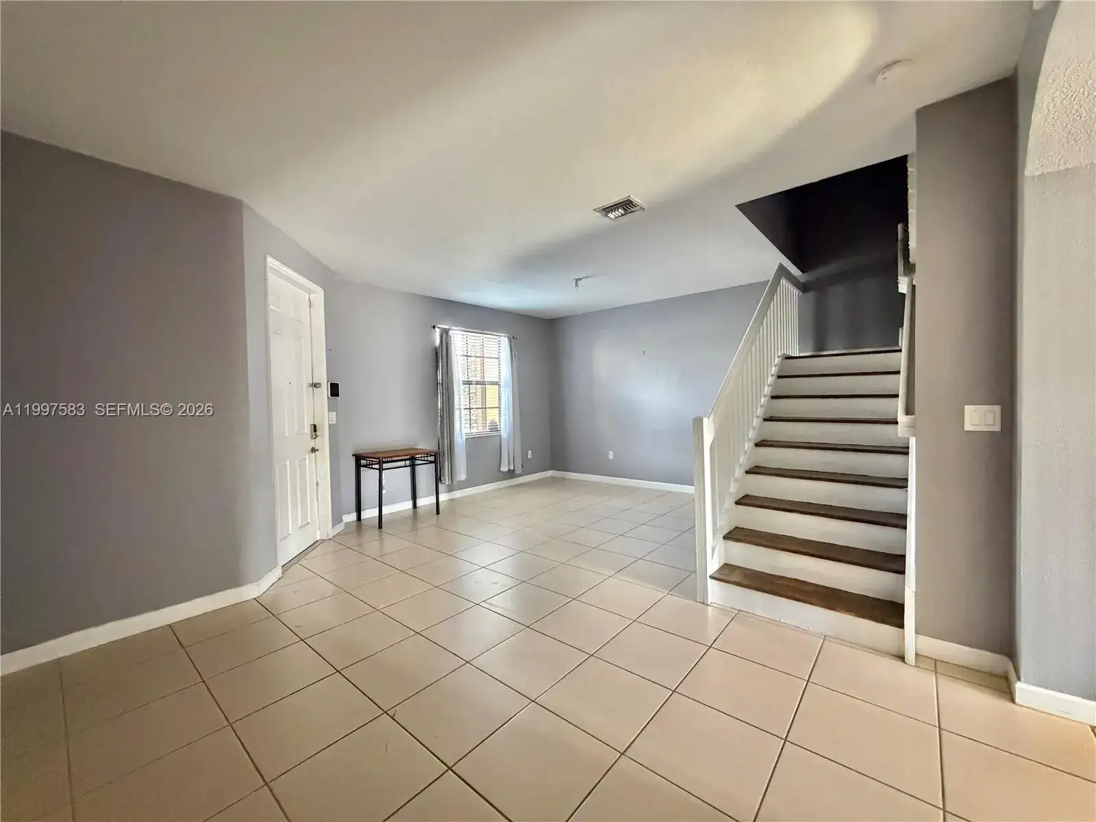 419 SE 32nd Ter, Homestead FL 33033 photo 2