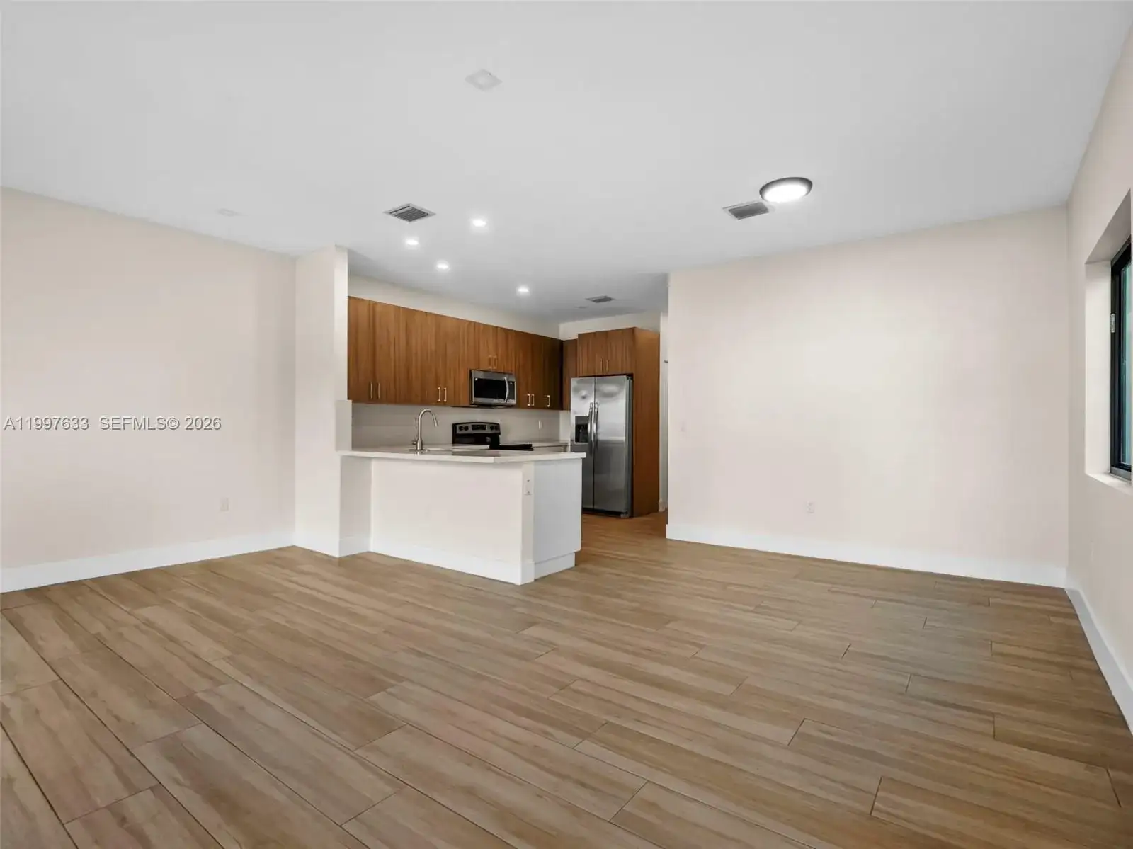 5428 NW 3rd Ave, Miami FL 33127 photo 5