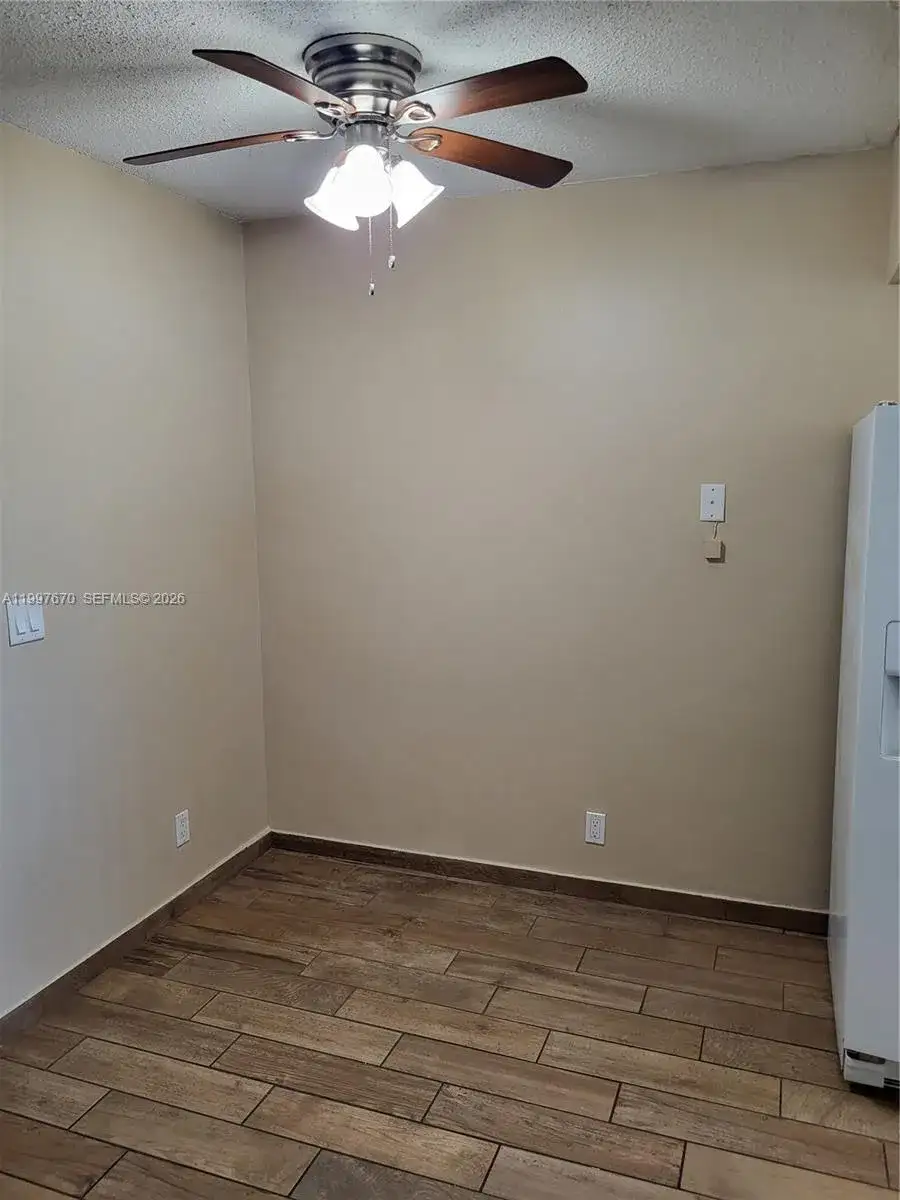 1611 Green Ln # 3, Lantana FL 33462 photo 4